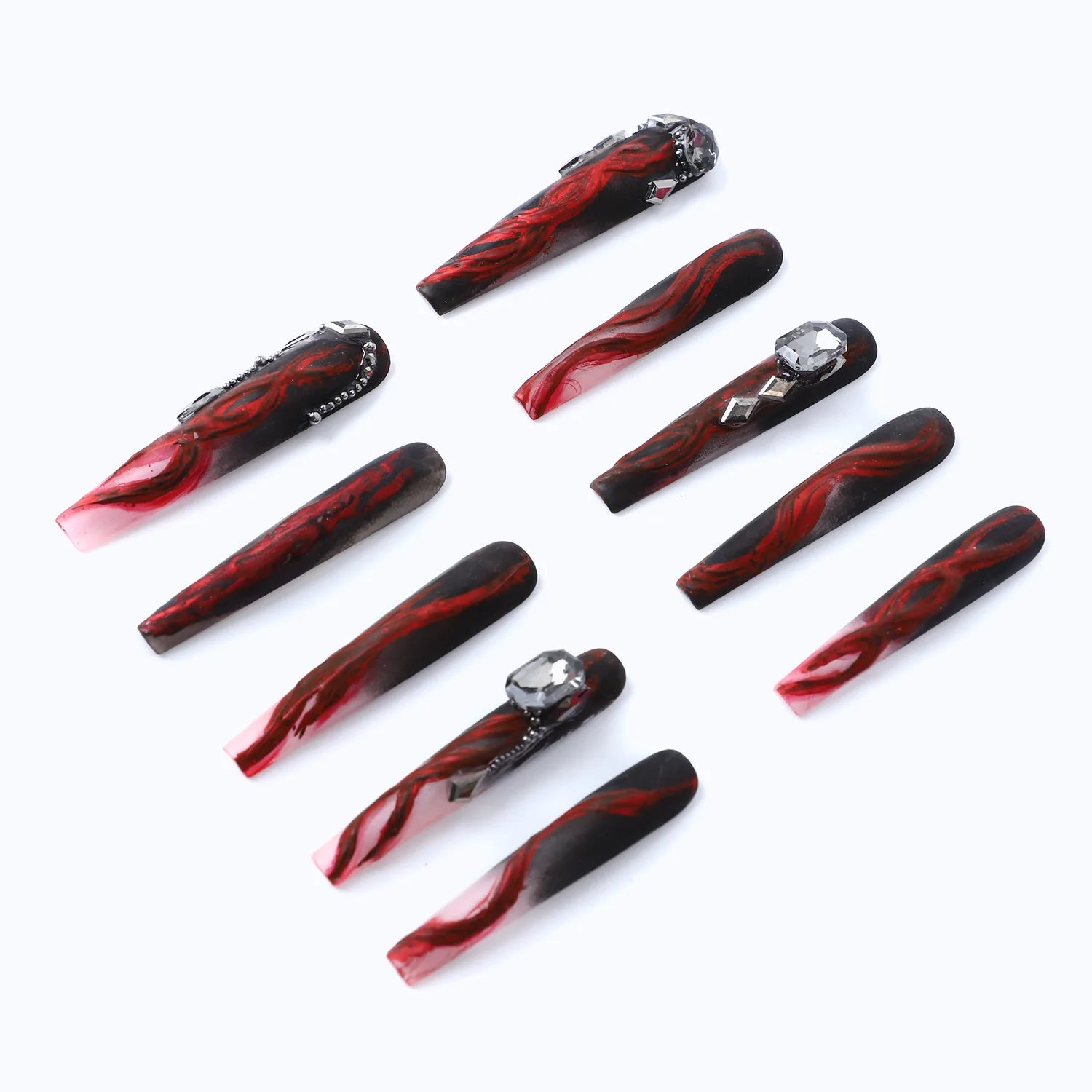 All coffin nails are decorated with flame patterns as the main element, creating a mysterious and warm atmosphere.